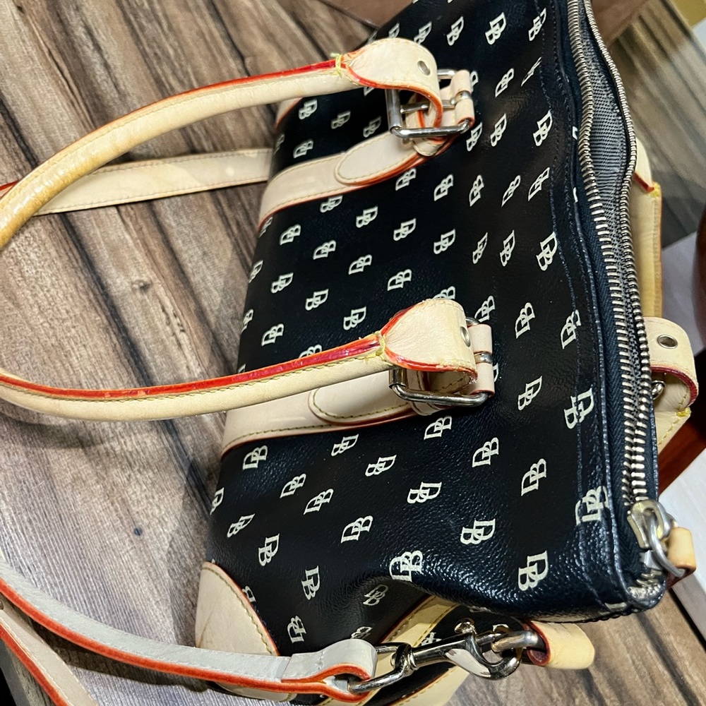 Vintage Dooney & Bourke Black Monogram Canvas Boston Bag - Picture 9 of 10
